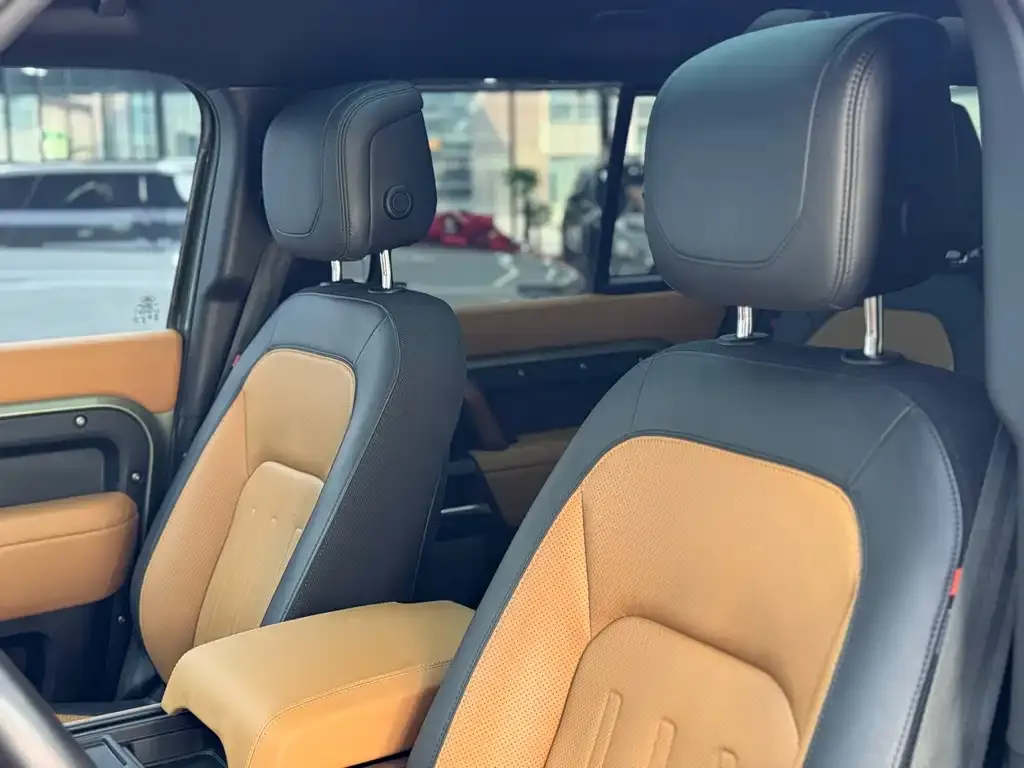Land Rover Defender — фото 4