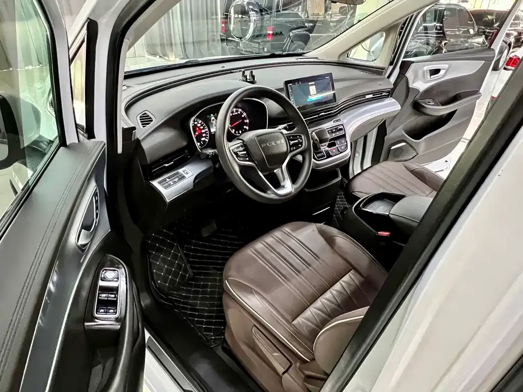 Roewe iMAX8 — фото 2