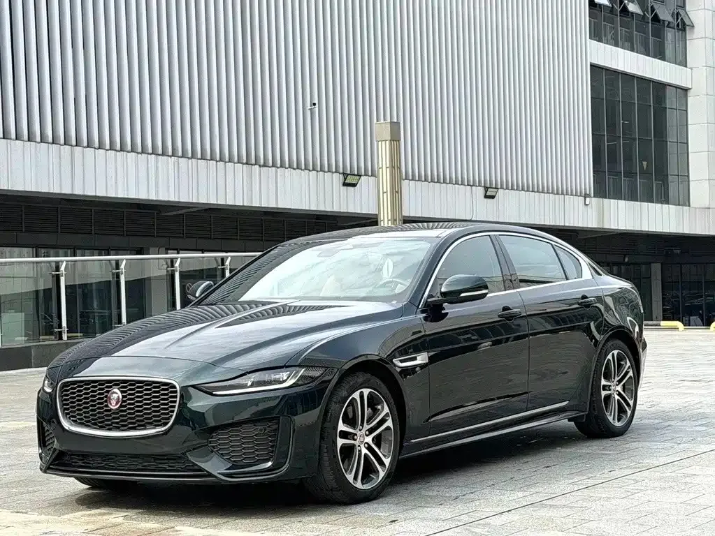 Jaguar XEL — фото 1