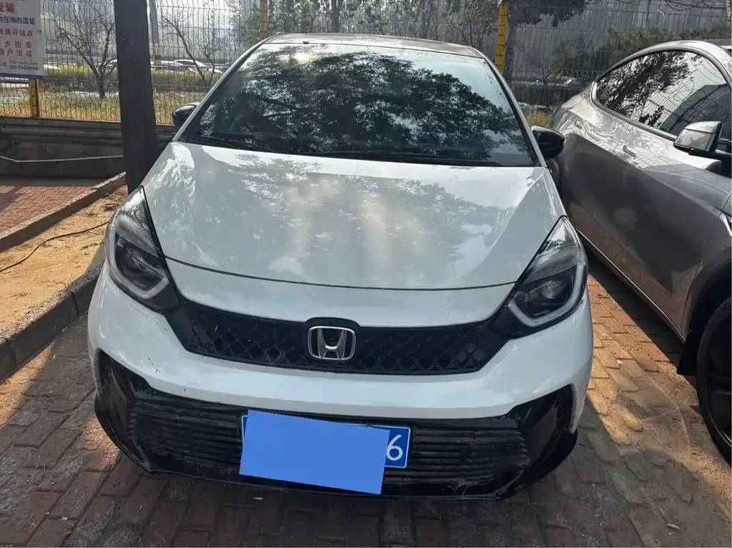 Honda Fit — фото 6