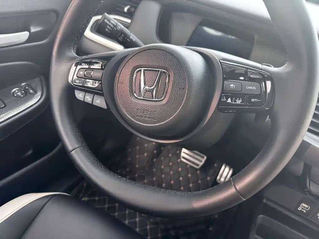 Honda Fit — фото 5