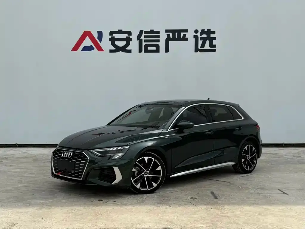 Audi A3 — фото 1
