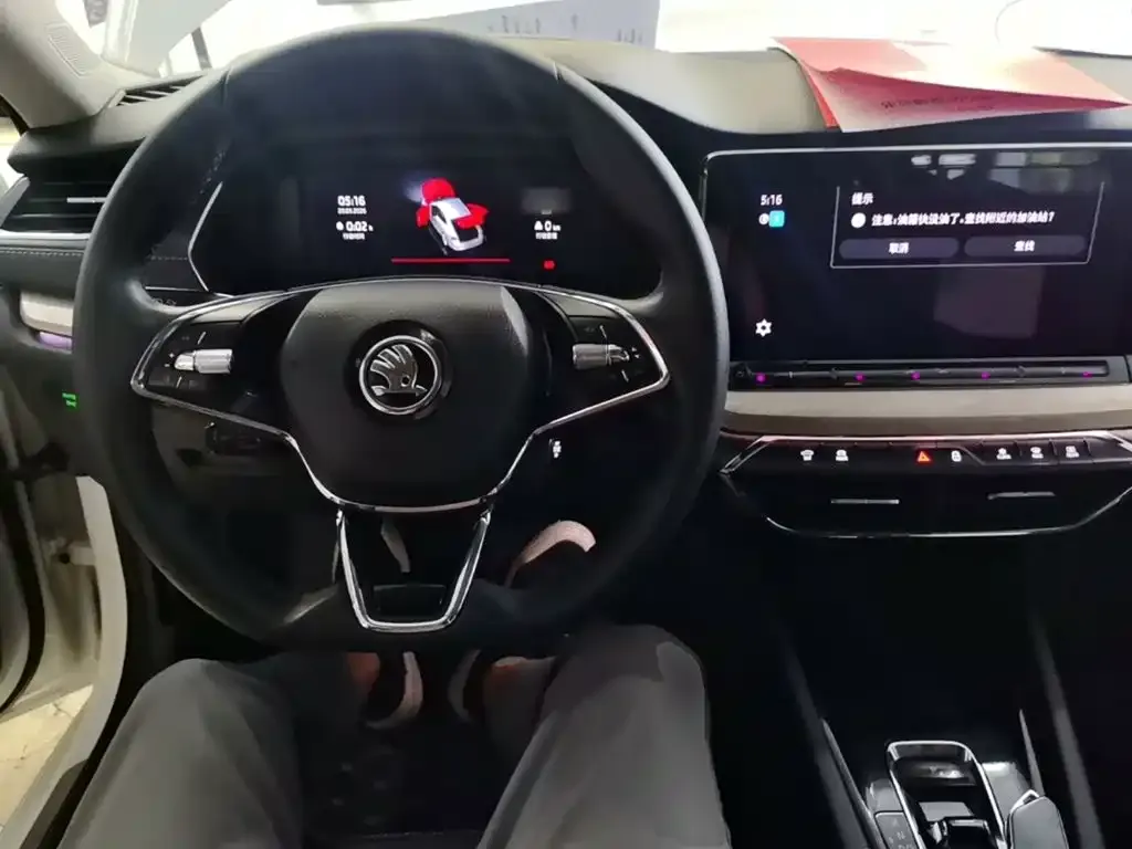 Skoda Octavia — фото 8