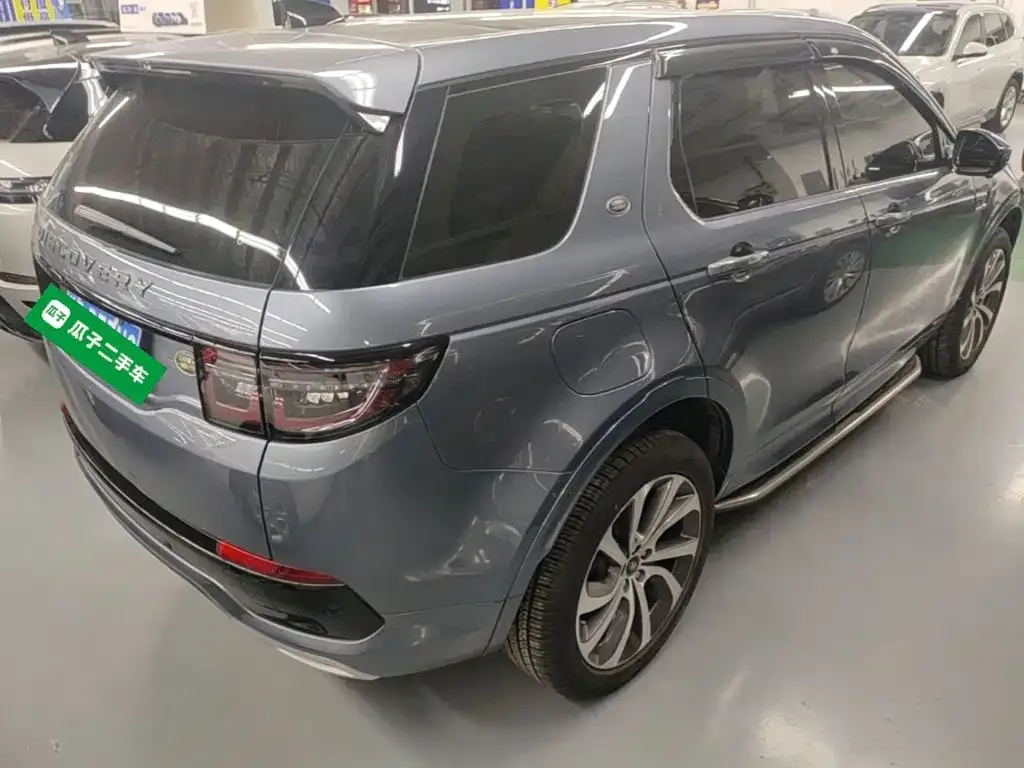 Land Rover Discovery Sport — фото 8