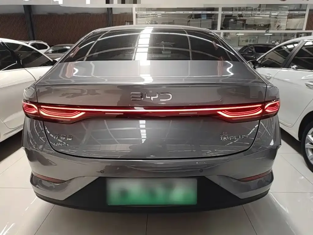 BYD Qin PLUS — фото 9