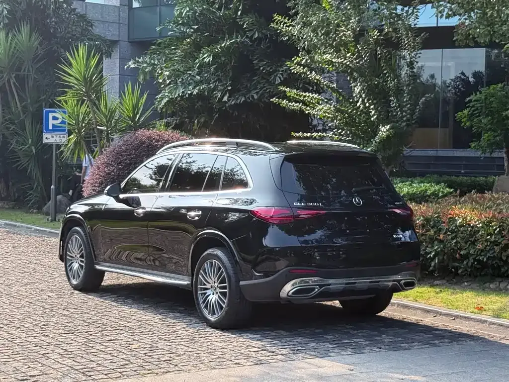 Mercedes-Benz GLC — фото 5