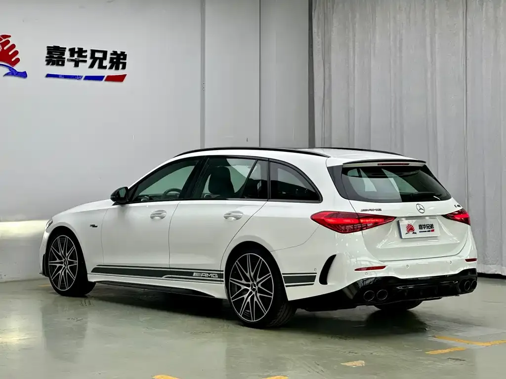 Mercedes-Benz C-Class AMG — фото 10