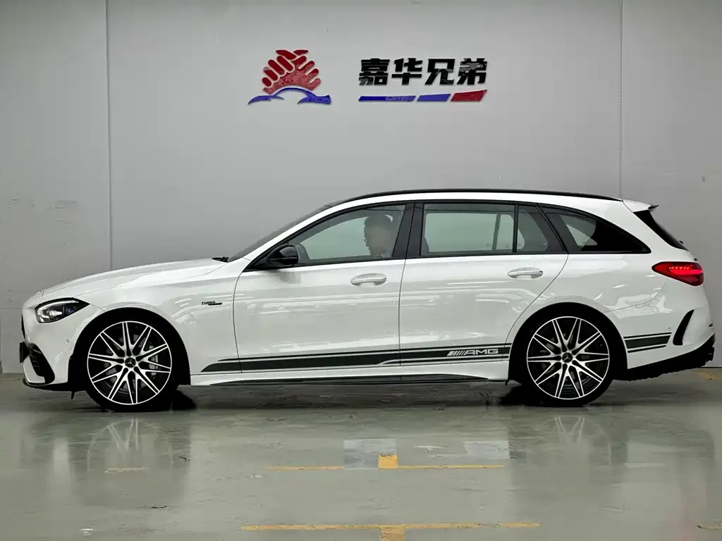 Mercedes-Benz C-Class AMG — фото 9