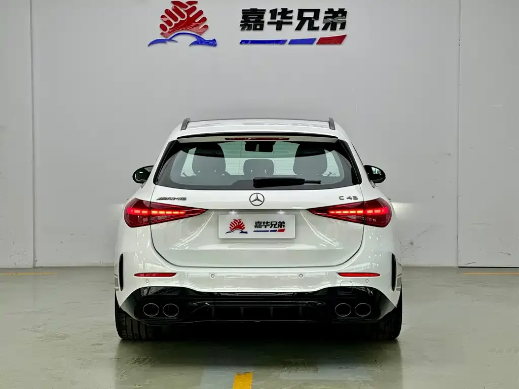 Mercedes-Benz C-Class AMG — фото 5