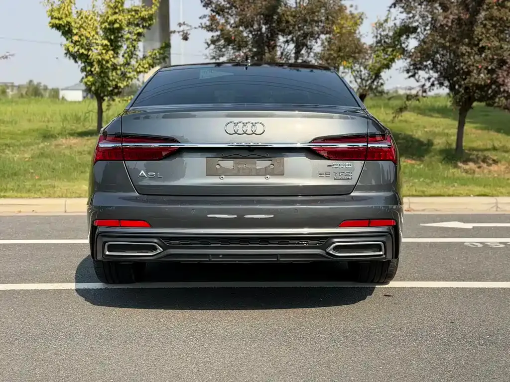 Audi A6L — фото 6