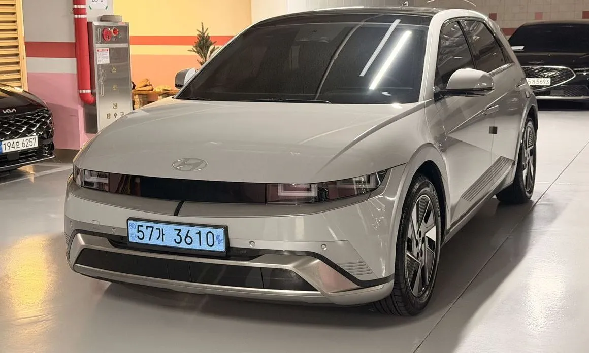 Hyundai Ioniq5 — фото 1