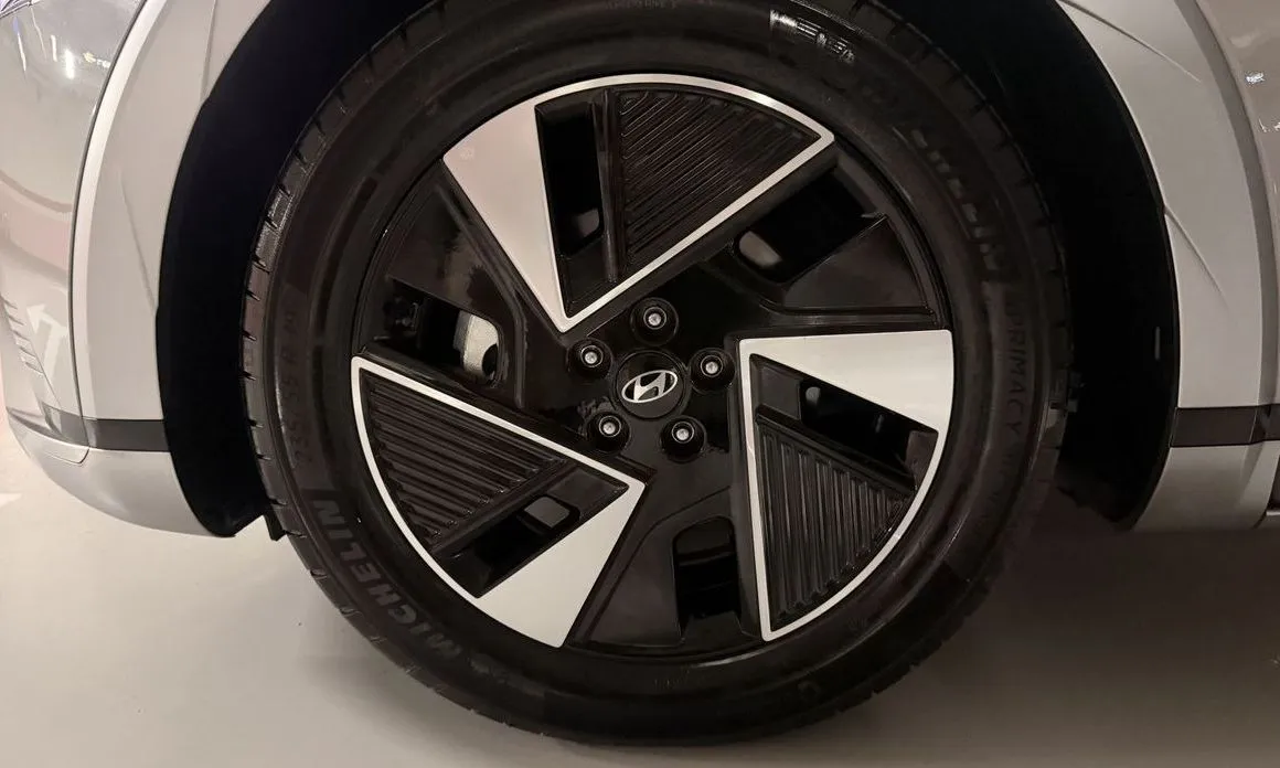 Hyundai Ioniq5 — фото 4