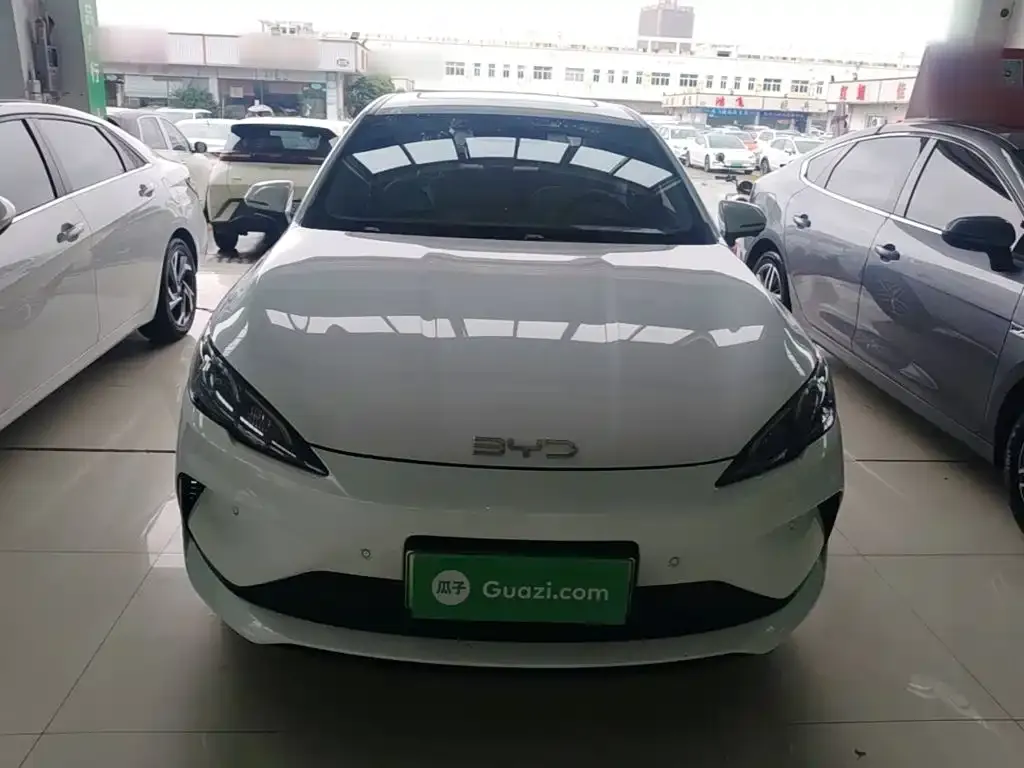 BYD Seal 05 DM-i — фото 4