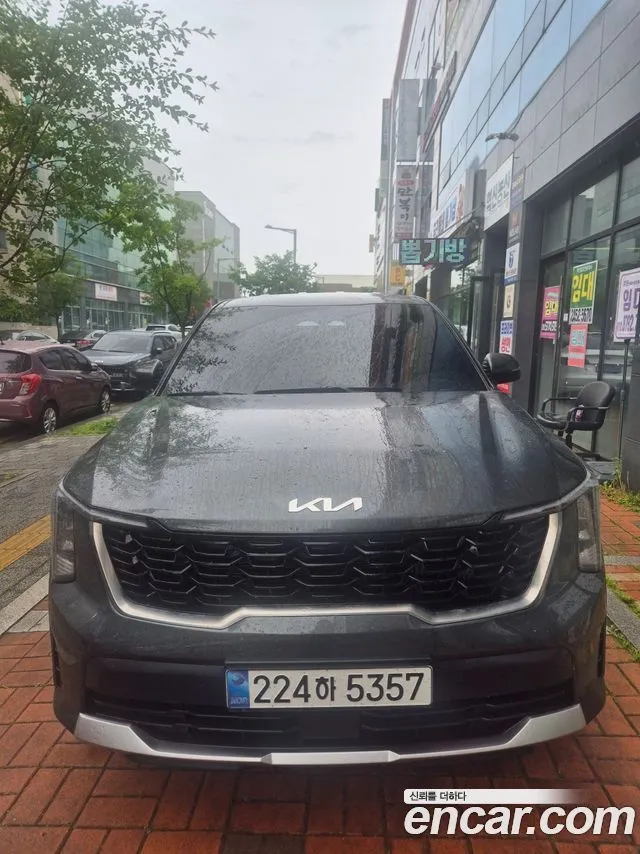 Kia Sorento — фото 1