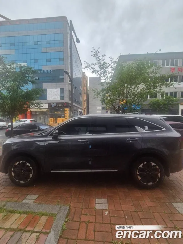 Kia Sorento — фото 6
