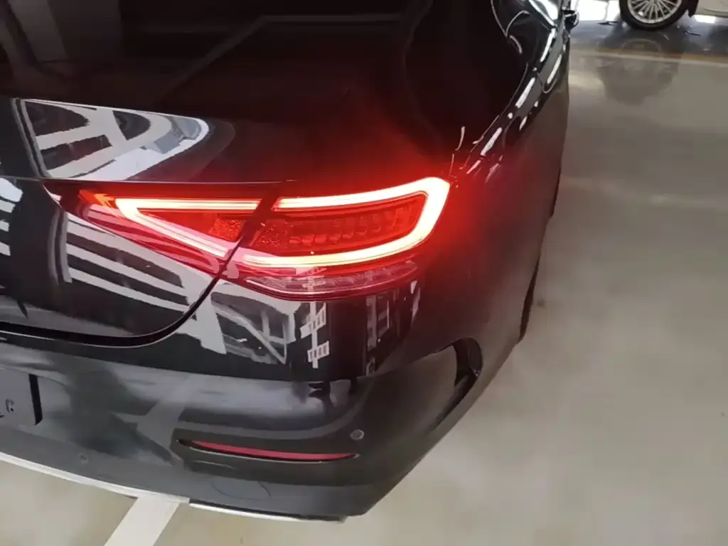 Mercedes-Benz CLS — фото 7