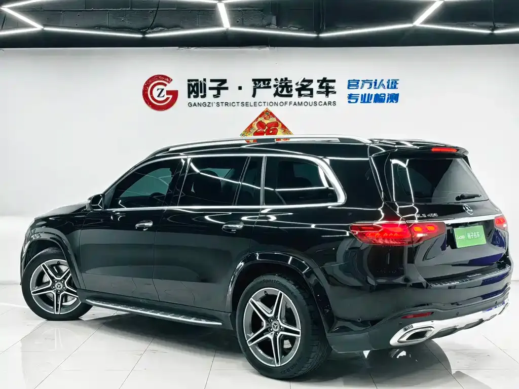 Mercedes-Benz GLS — фото 9