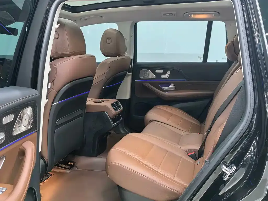 Mercedes-Benz GLS — фото 4