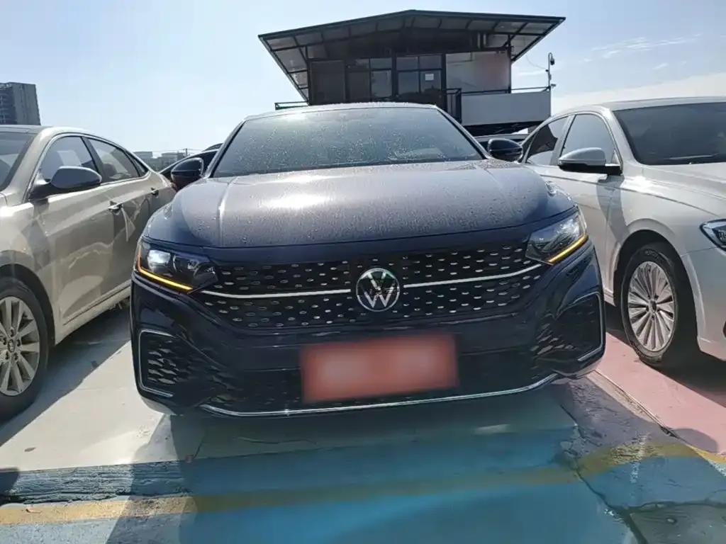 Volkswagen Passat — фото 5