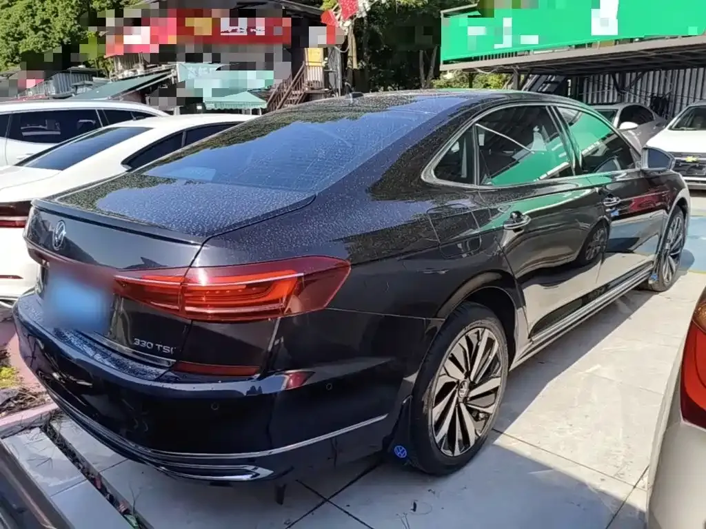 Volkswagen Passat — фото 3