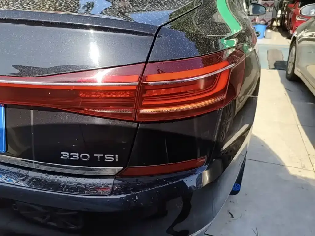 Volkswagen Passat — фото 8