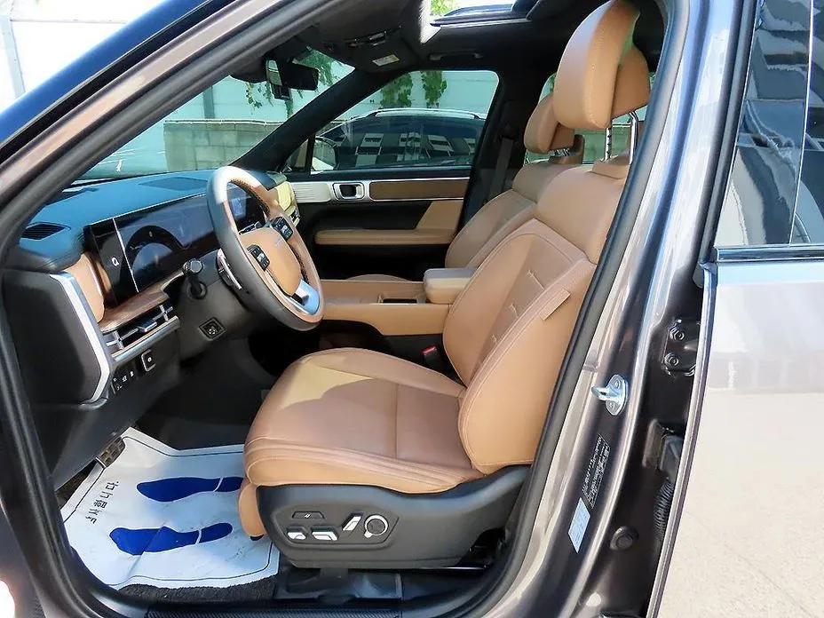 Hyundai Santafe — фото 8