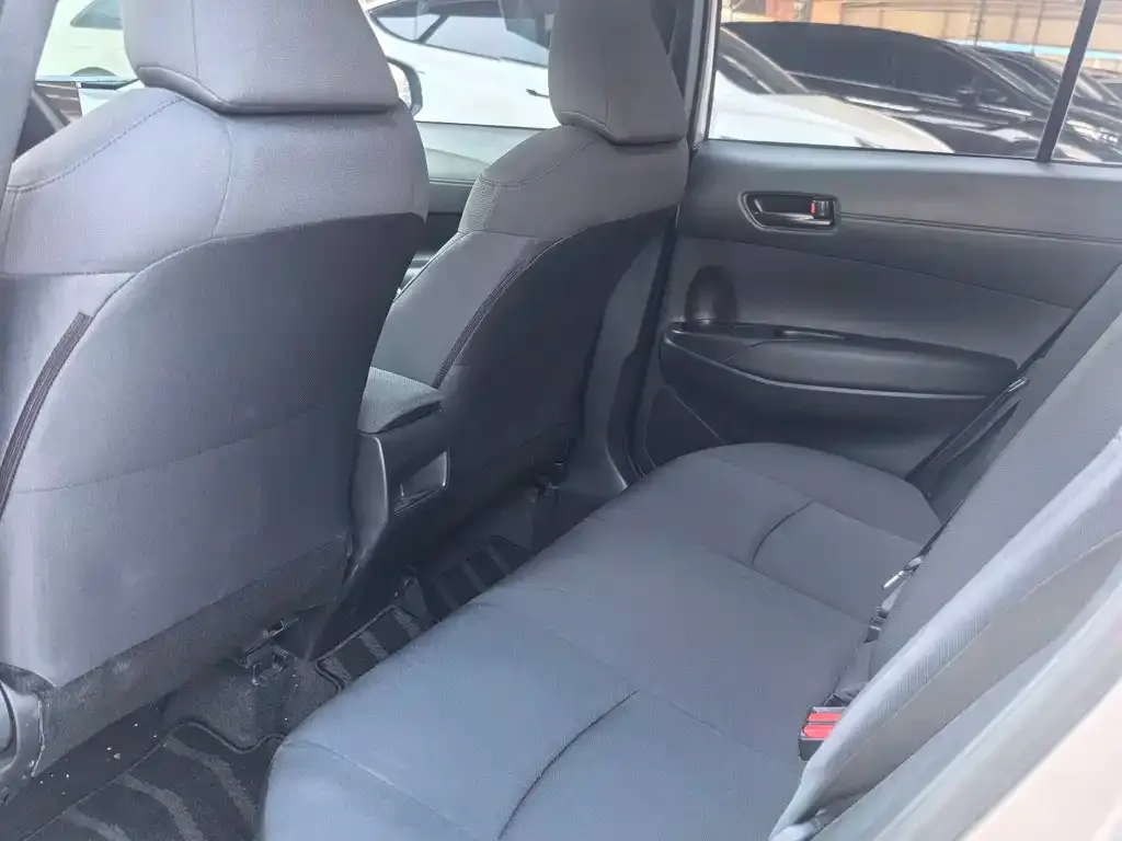 Toyota Corolla Cross — фото 2
