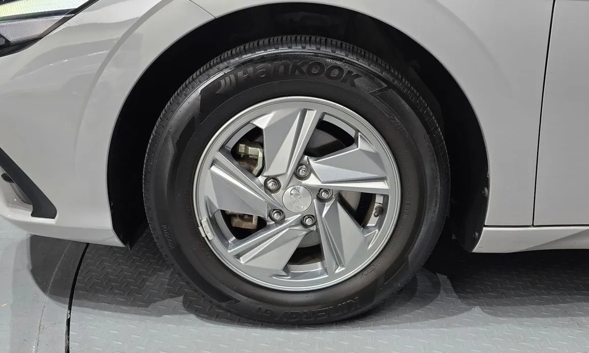 Hyundai AVANTE — фото 7