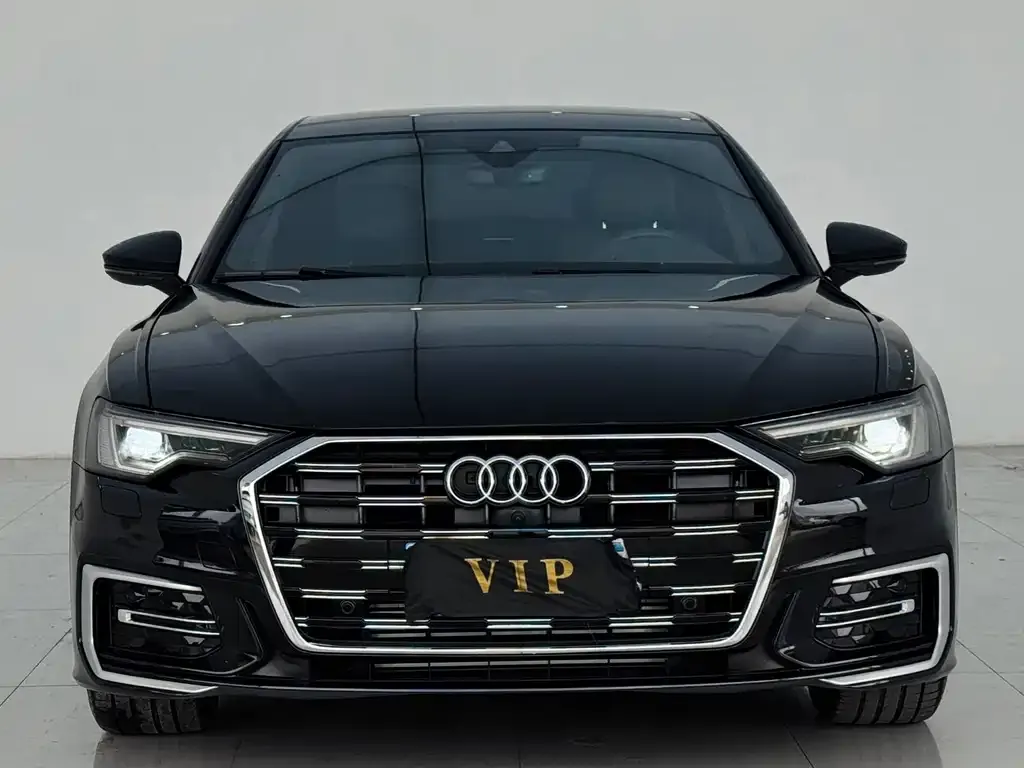 Audi A6L — фото 8