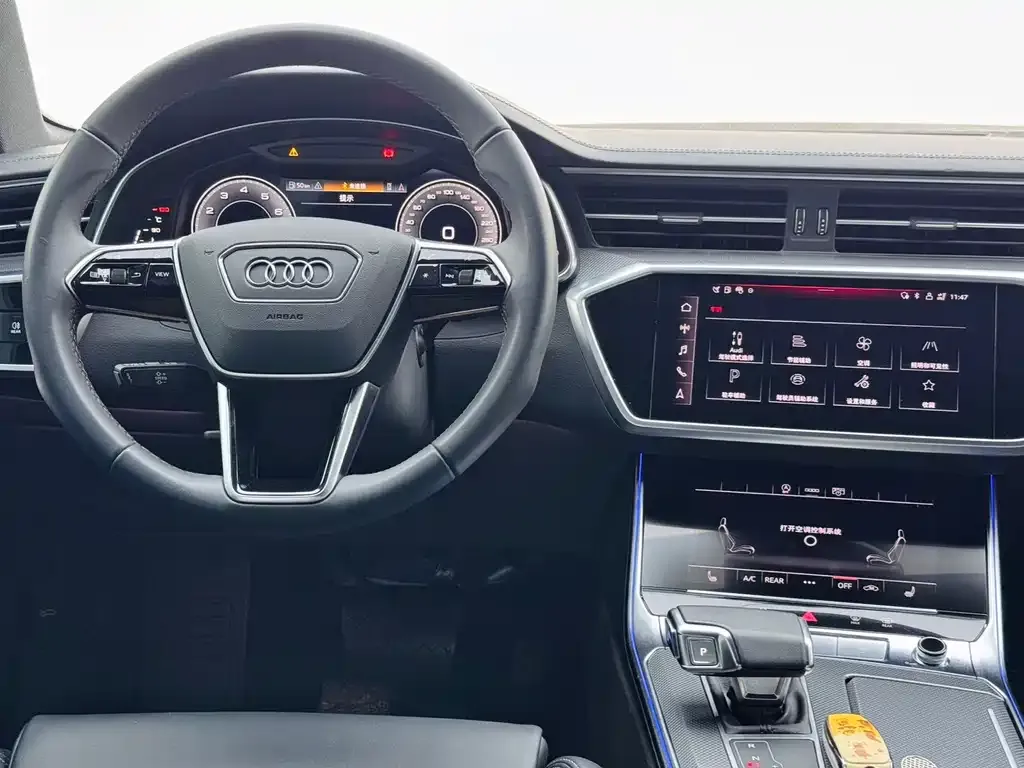 Audi A6L — фото 6