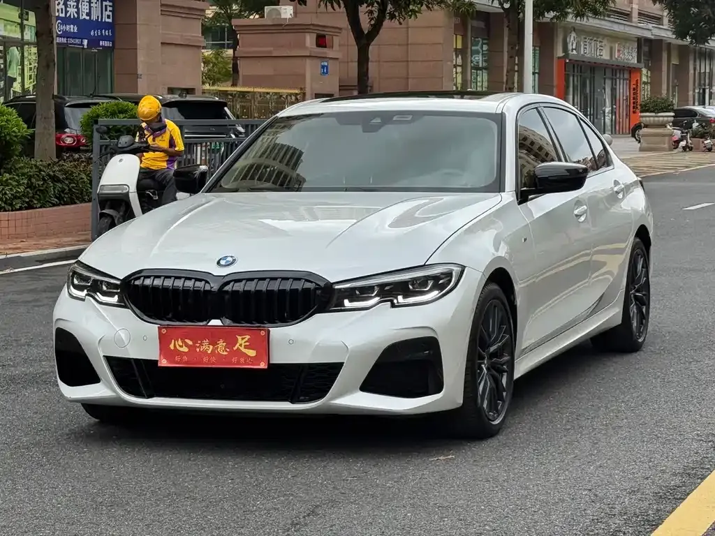 BMW 3 Series — фото 1