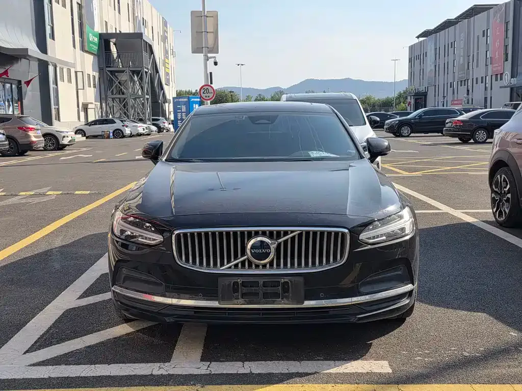 Volvo S90 — фото 7