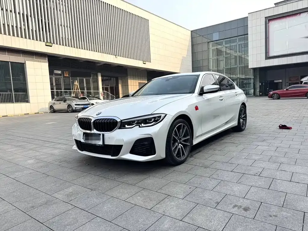 BMW 3 Series — фото 1