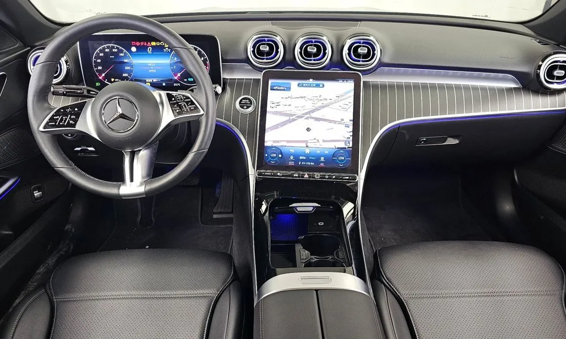 Mercedes-Benz C-Class — фото 10