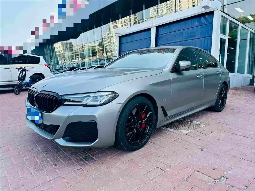 BMW 5 Series (Import) — фото 1