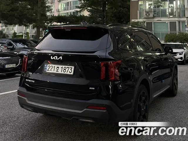 Kia Sorento — фото 10