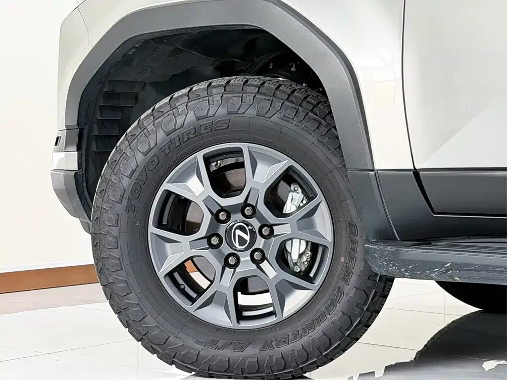 Lexus GX — фото 6