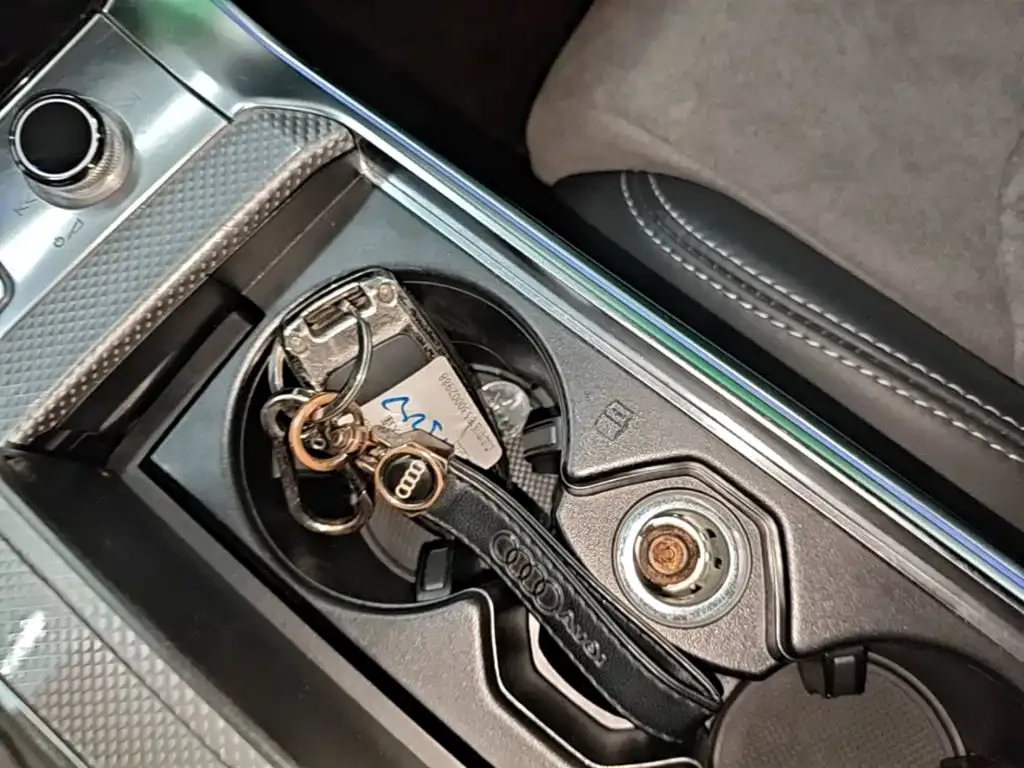 Audi A6L New Energy — фото 4
