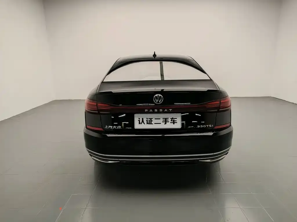 Volkswagen Passat — фото 5