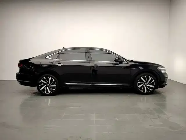 Volkswagen Passat — фото 9
