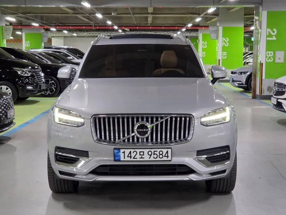 Volvo XC90 — фото 7