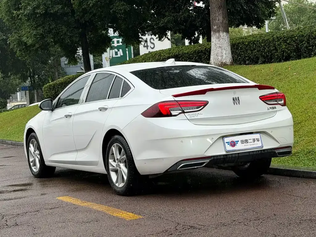 Buick Regal — фото 9
