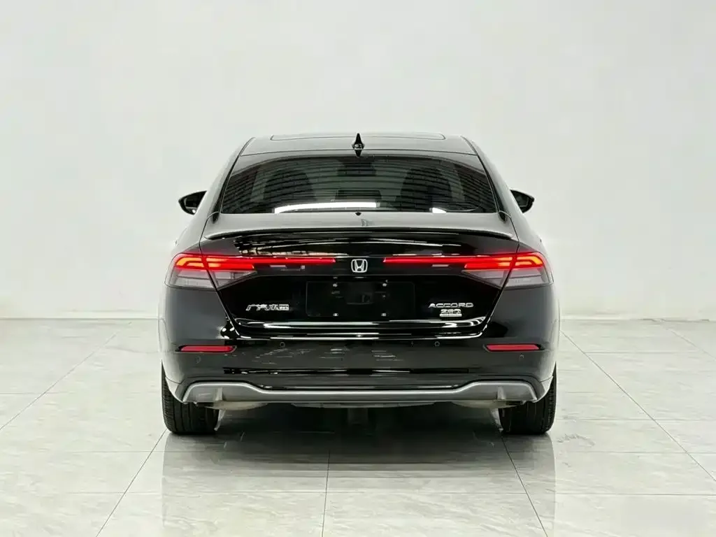 Honda Accord — фото 2