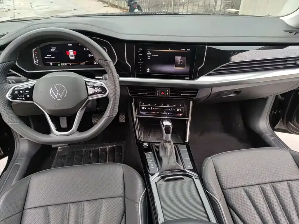 Volkswagen Passat — фото 3