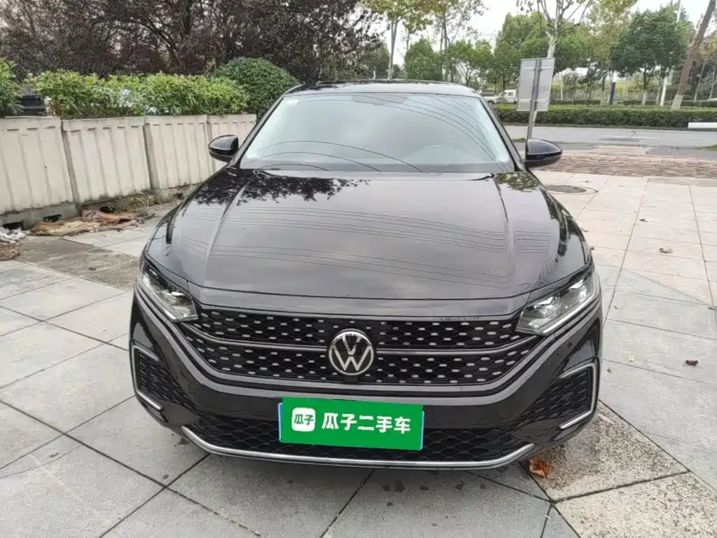 Volkswagen Passat — фото 9