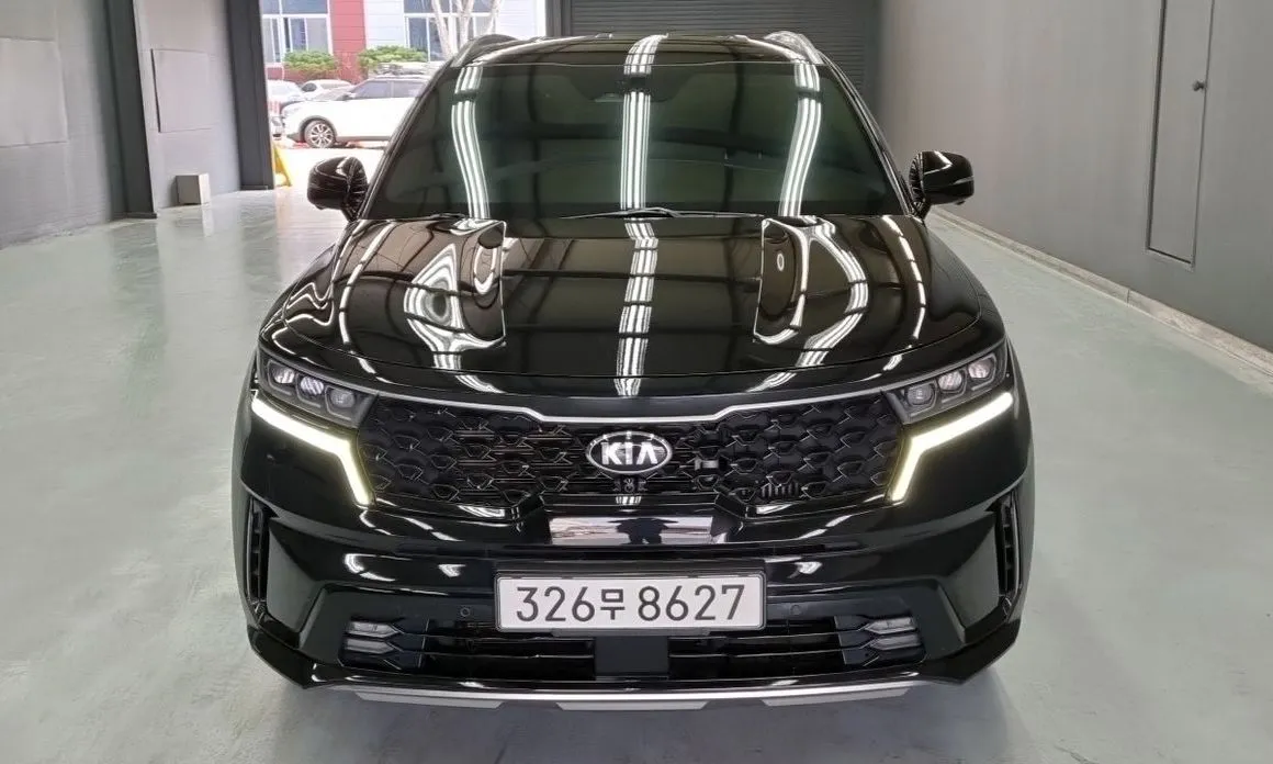 Kia Sorento — фото 8