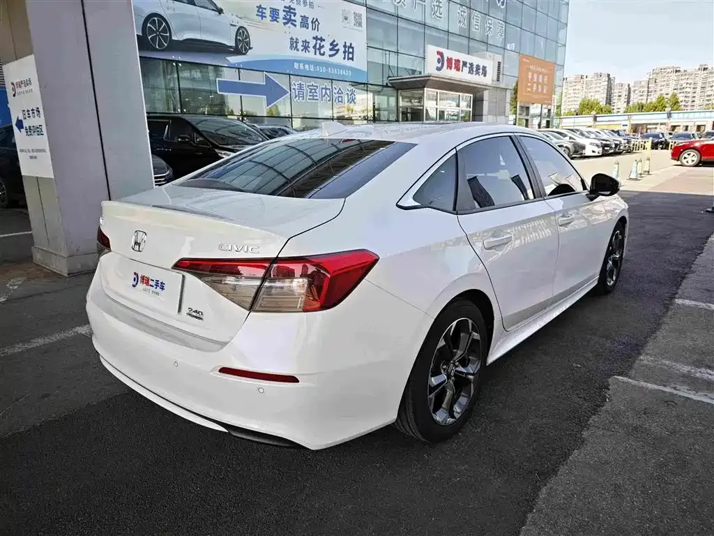 Honda Civic — фото 2