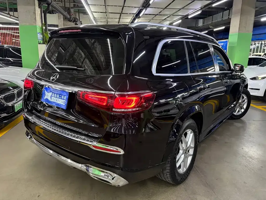 Mercedes-Benz GLS — фото 8