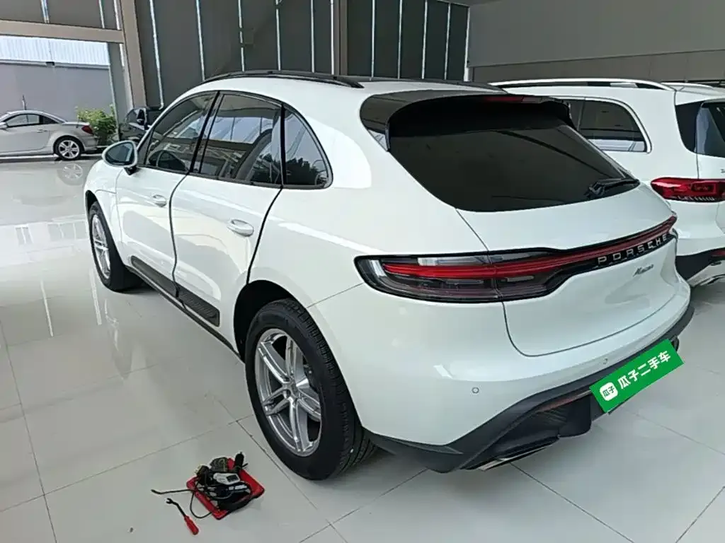 Porsche Macan — фото 9