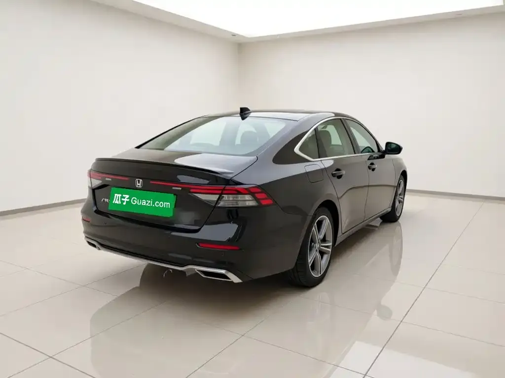 Honda Accord — фото 5